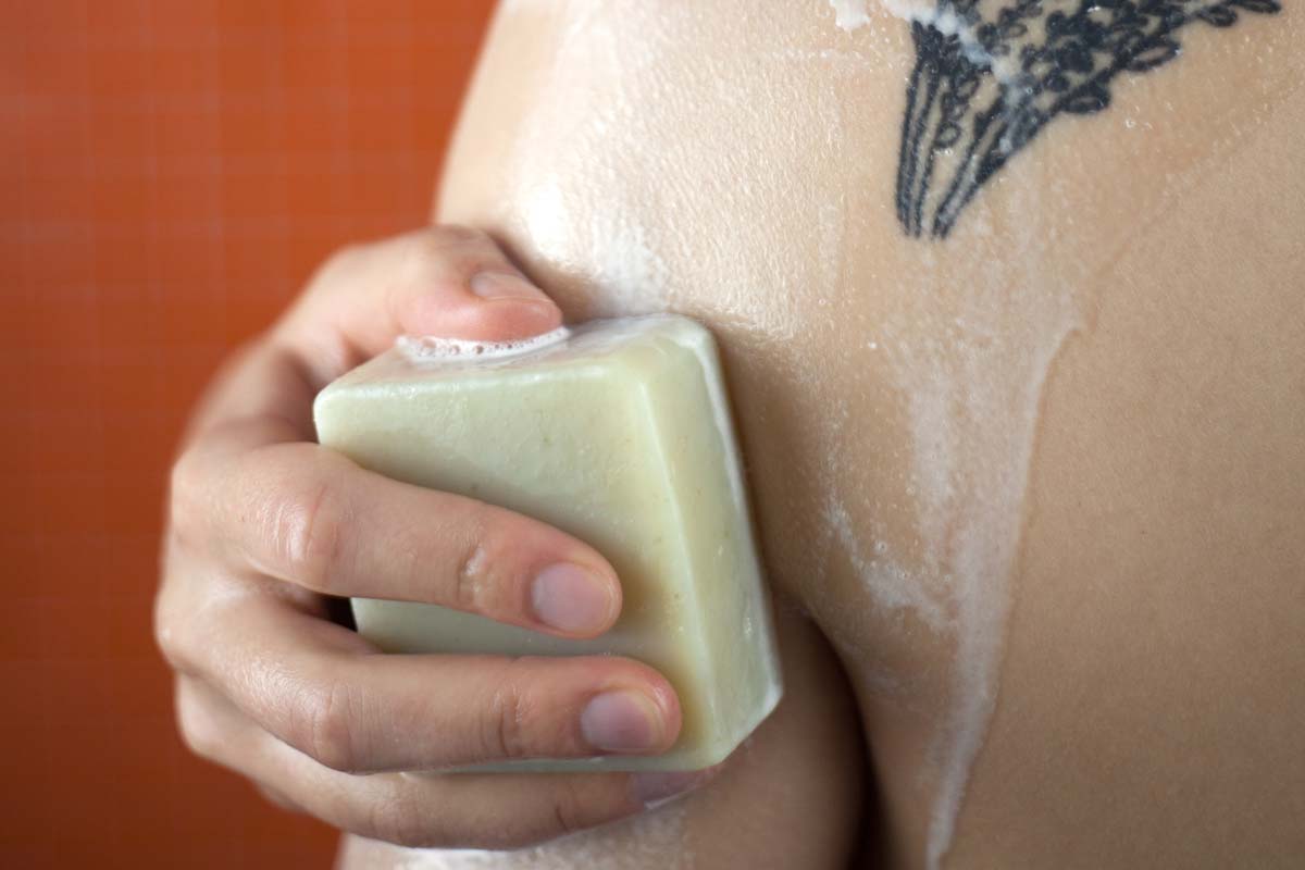 NICAMA Naturkosmetik Seifen für Körper Gesicht Hände